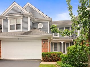 366 Prairie Meadow Ln, Vernon Hills, IL