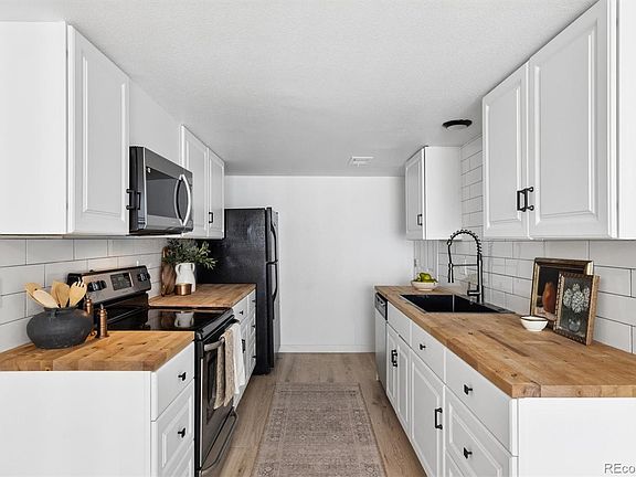 5th image of 14524 E 13th Avenue