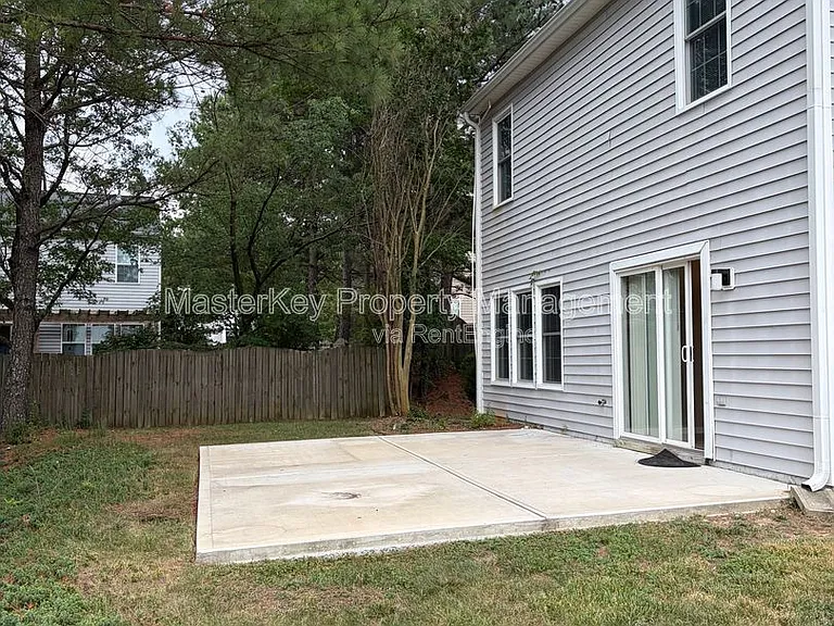 204 Purple Leaf Rd — Photo 16