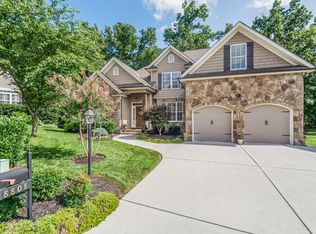 8808 Ebenezer Oaks Ln, Knoxville, TN 37922