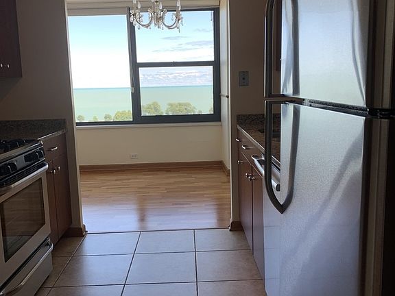 5th image of 3440 N Lake Shore Dr APT 15D
