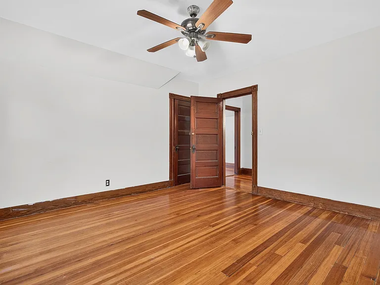 45 Edwin St #2 — Photo 18