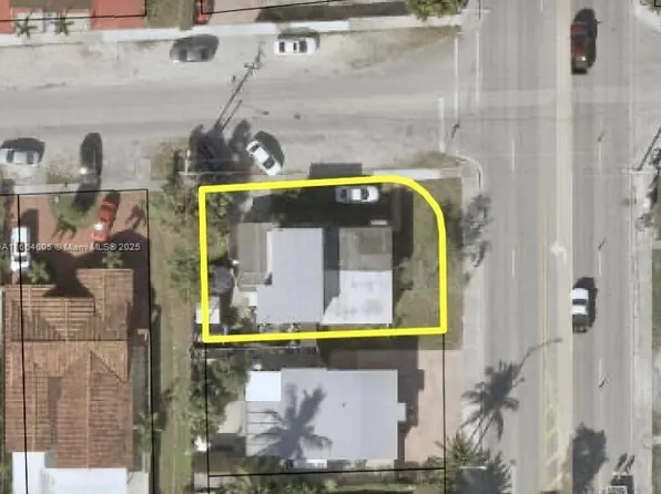 380 E 45th St, Hialeah, FL 33013