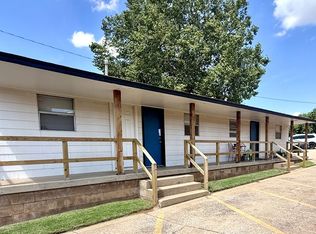 709 N Broadway St, Weatherford, OK 73096