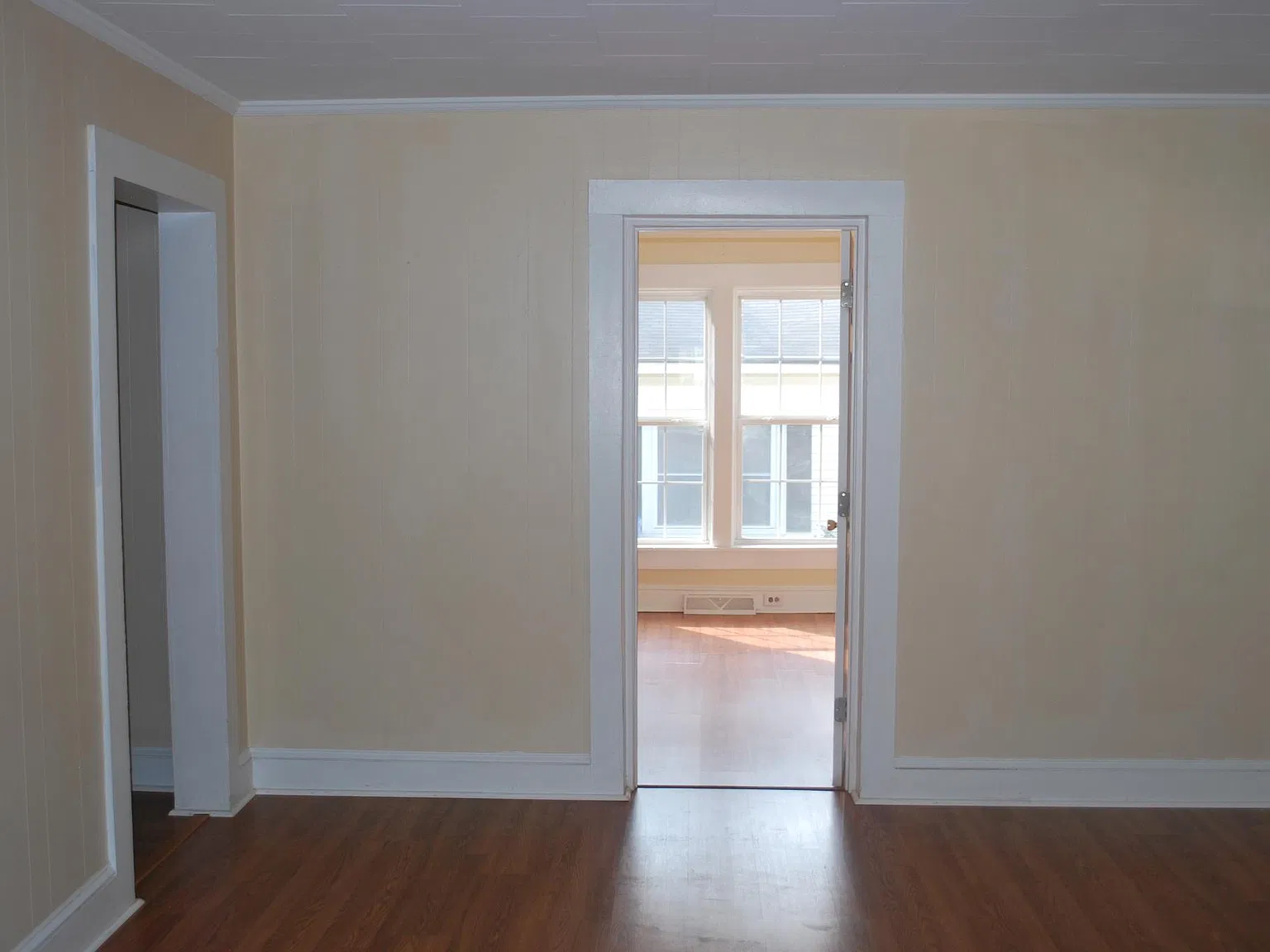 2 bed, 1053 sqft, $1,550 — Photo 4