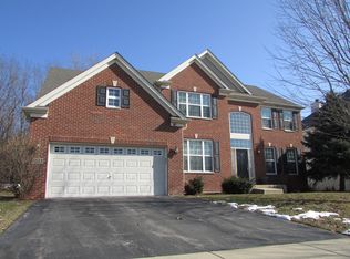 2241 Edgartown Ln, Hoffman Estates, IL 60192