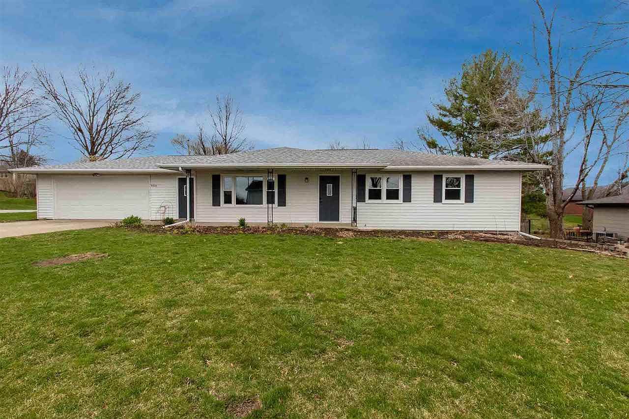 906 7th St, Kalona, IA 52247 Zillow