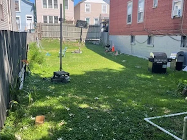 1920 S Miller St, Chicago, IL 60608