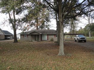 10603 Jack Torres Rd, Maringouin, LA 70757