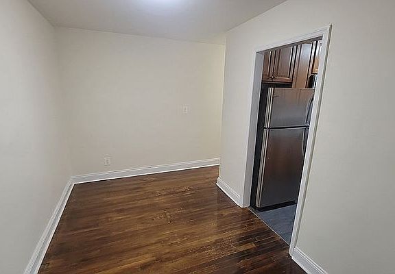 2nd image of 33-34 77th St