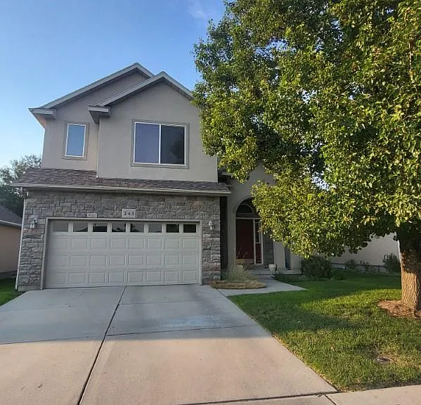 245 E Park Rise Way — Photo 1