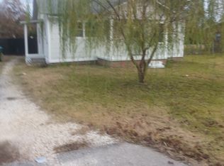 102 La Rosa Rd, Long Beach, MS 39560