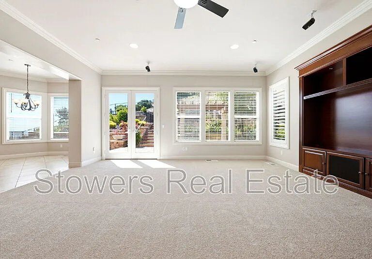 3315 Ashbourne Cir — Photo 28