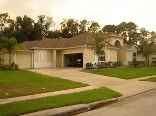 137 Osprey Lakes Cir, Chuluota, FL 32766