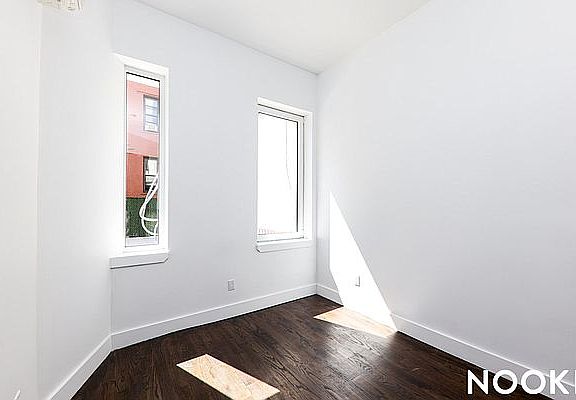 5th image of 794 Rogers Ave #1K
