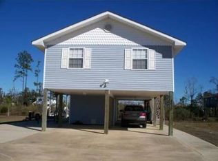 4030 Robin St, Bay St Louis, MS 39520