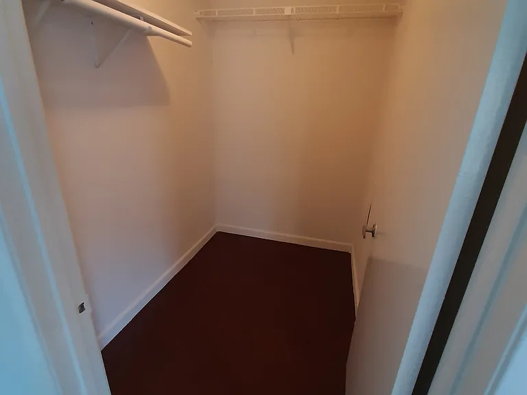 Sierra Apartments, LLC — Photo 38