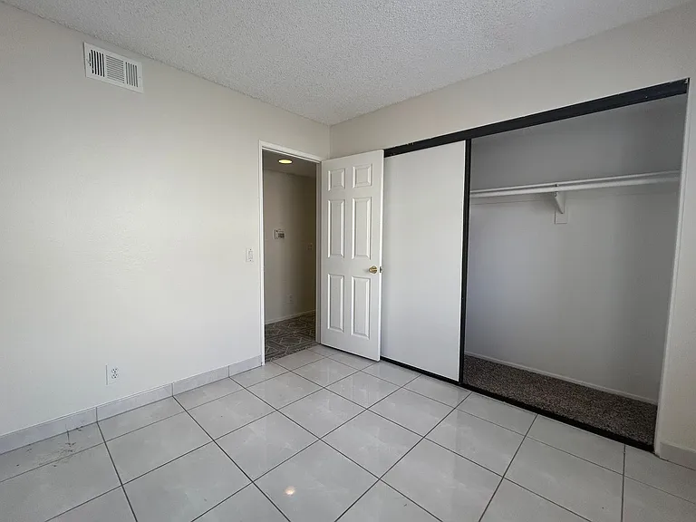 3068 Prado Ln — Photo 14