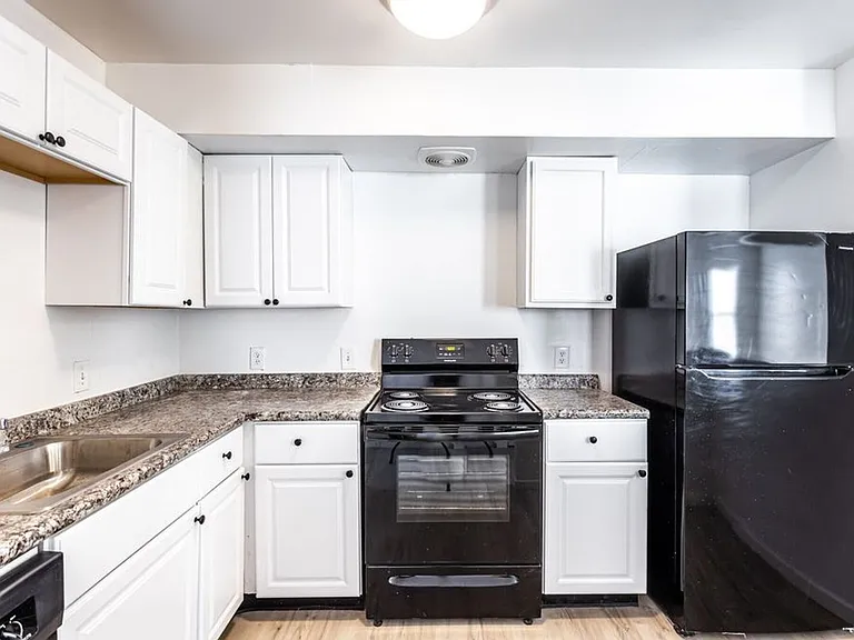 The Reserve at Heritage Apartments — Photo 20