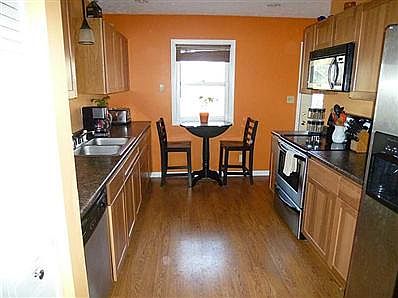 4th image of 19010 Crestview Ct