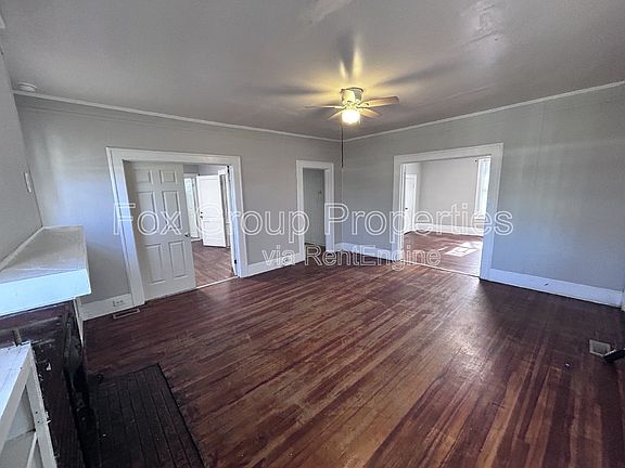 5th image of 208 N Morris St