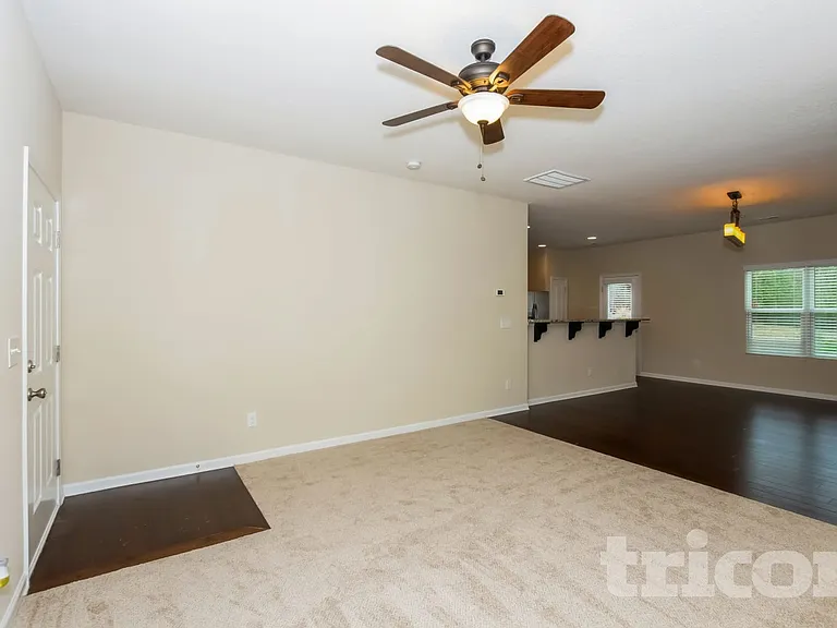 4717 Opus Ln — Photo 3
