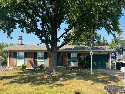 236 Tapestry Dr, Saint Louis, MO, 63129