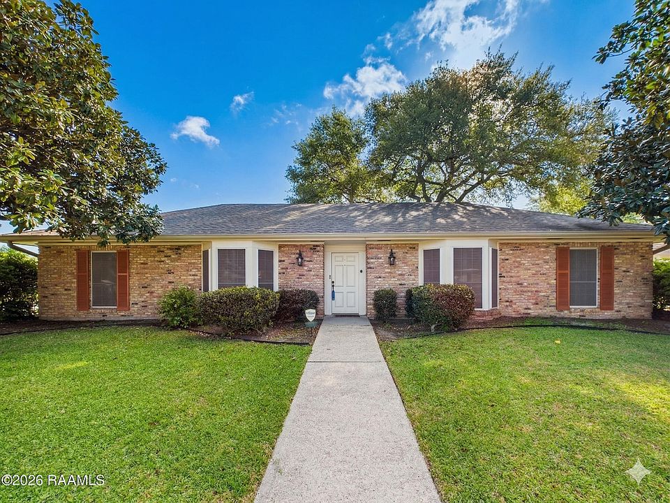 1st image of 301 Upland Dr