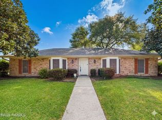 301 Upland Dr, Lafayette, LA 70506