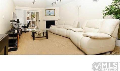 4th image of 21500 Burbank Blvd APT 205