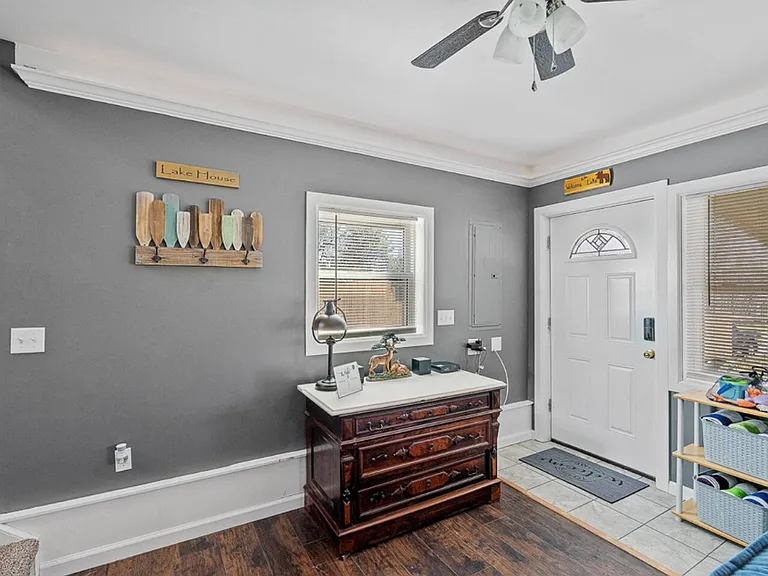 934 S Shore Rd — Photo 41