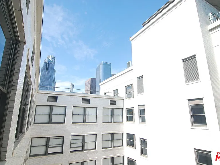 460 S Spring St #608 — Photo 19
