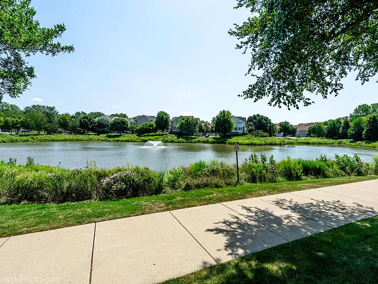 5508 Cambridge Way — Photo 3