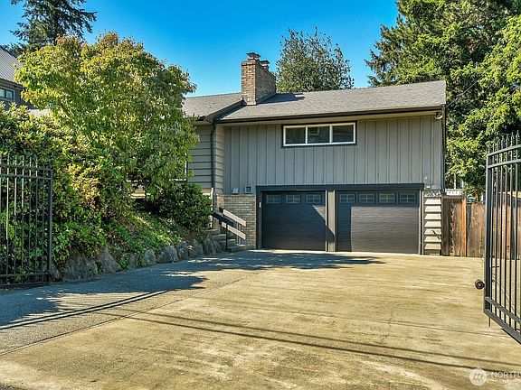 3rd image of 9838 NE 14th Street
