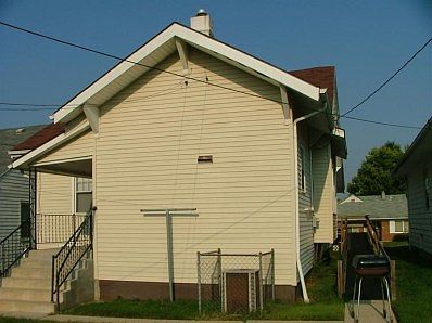 3rd image of 221 Burleigh Ave