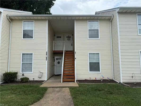 622 Crows Nest Ct, Virginia Beach, VA 23462