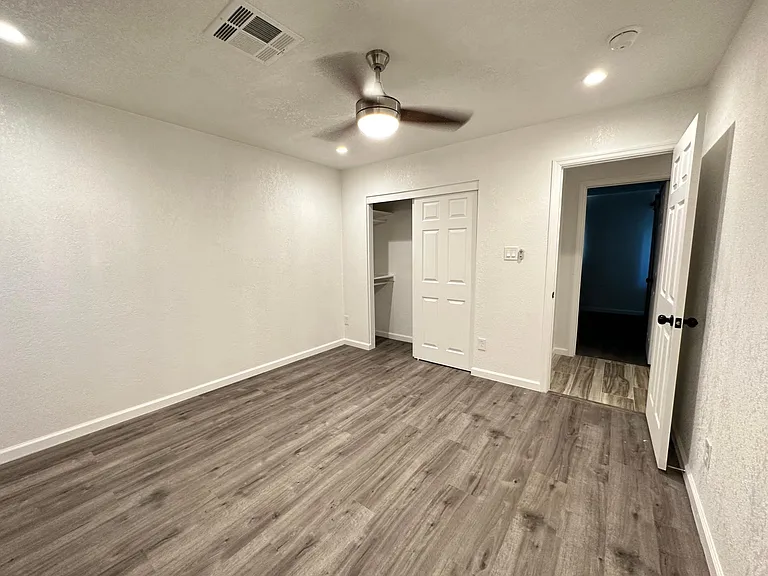 837 W Elna Rae St — Photo 17
