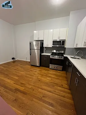 Rented by Fifth & Forever LLC | media 2