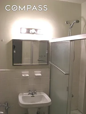 Rented by Compass | media 14