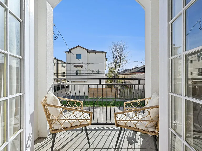 5736 Petty St — Photo 16