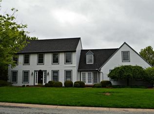 910 Lindsay Ln, Lancaster, PA 17601