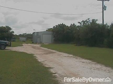 4th image of 502 Caballo Ln