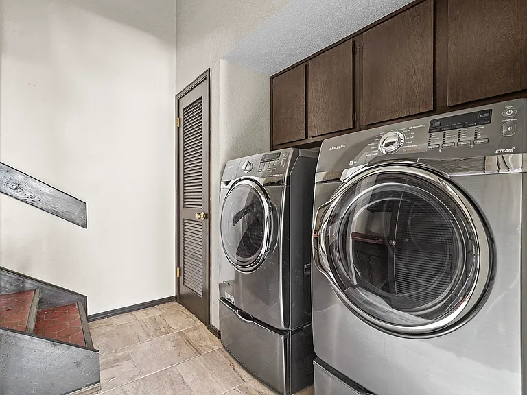 5856 Mira Serena Dr — Photo 19