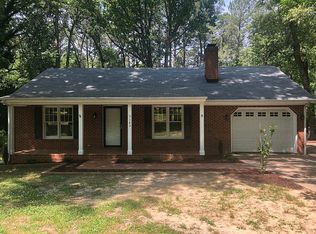 143 Hectors Creek Ln, Fuquay Varina, NC 27526