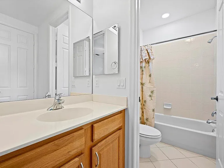 731 Duchess Ct — Photo 21