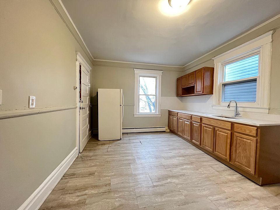 1st image of 504 21st St Floor 3