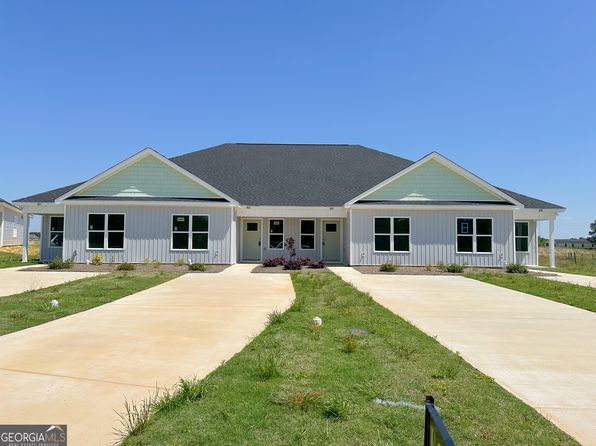 804 Castle Ct, Hawkinsville, GA 31036