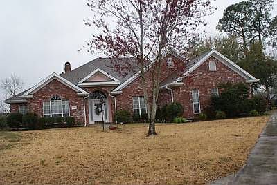 1st image of 1511 Jeff Dr
