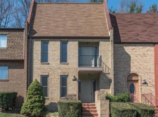 1730 Cy Ct, Vienna, VA 22182