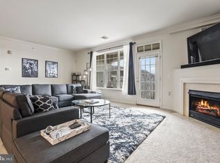 445 Masterson Ct, Trenton, NJ 08618